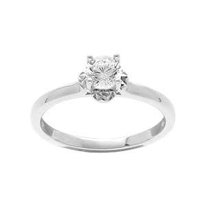 Bague en argent rhodi avec un solitaire oxyde blanc serti