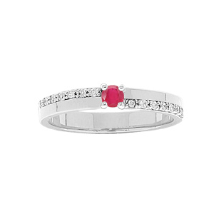 Bague en argent rhodi Rubis et rails d\'oxydes blancs sertis - Vue 1