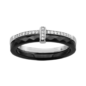 Bague en cramique noire facette 2 anneaux dont 1 anneau en argent rhodi avec demi rail d\'oxydes blancs sertis - Vue 1