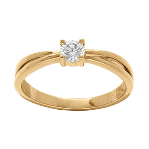 Bague en plaqu or avec solitaire oxyde blanc serti