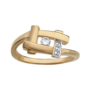 Bague en plaqué or carré en barrettes dont 1 orné d\'oxydes blancs et 1 oxyde blanc au centre - Vue 1