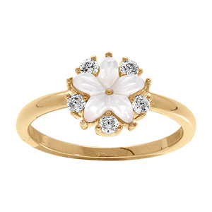 Bague en plaqu� or fleur nacre v�ritable entour�e d'oxydes blancs