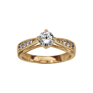 Bague en plaqu or solitaire 1 gros oxyde blanc et ranges d\'oxydes blancs sertis de chaque ct - Vue 1