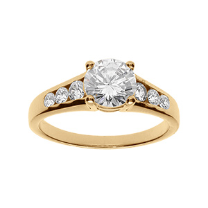 Bague en vermeil platin 1/2 rail d'oxydes blancs et un oxyde blanc central serti quatre griffes