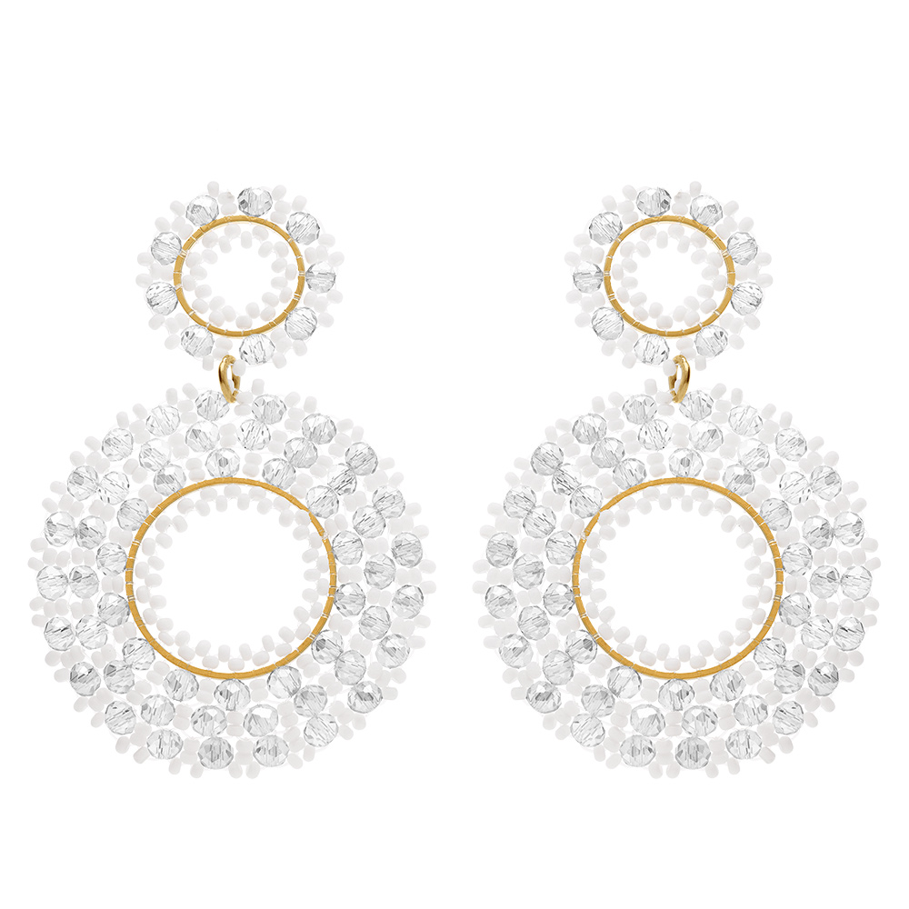 Boucles d\'oreille pendantes boh�me en acier dor� deux  cercles de perles blanches et transparentes - Vue 1