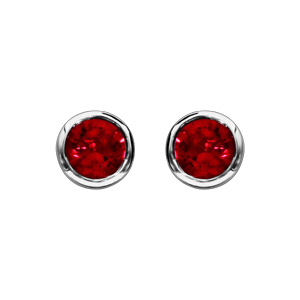 Boucles d\'oreilles en argent rhodi avec pierre rouge ronde sertie clos et fermoir poussette - Vue 1