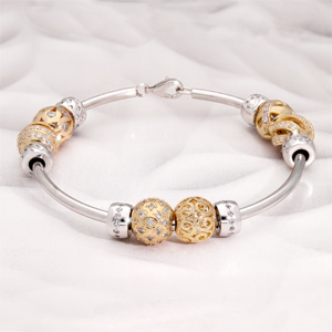 Bracelet Charms Thabora cration Prcieusement plaqu or - Vue 1