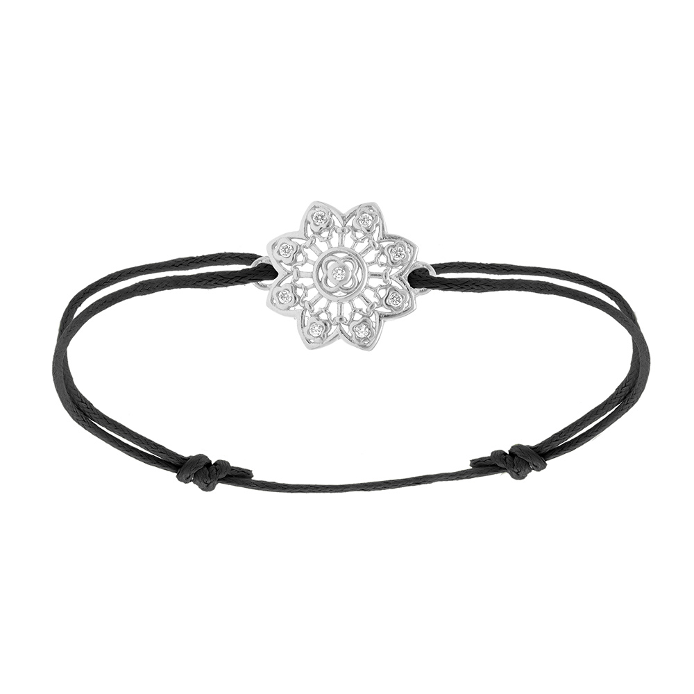 Bracelet en argent rhodi� cordon coulissant noir avec motif fleur ajour�e orn�e d\'oxydes blancs sertis - Vue 1