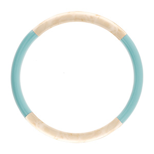 Bracelet jonc 6mm en r�sine couleur ivoire et bleu ciel - 60mm