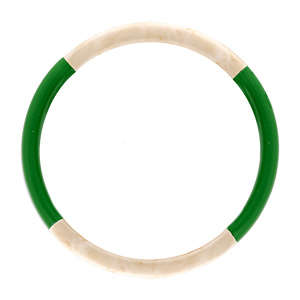 Bracelet jonc 6mm en r�sine couleur ivoire et vert - 60mm