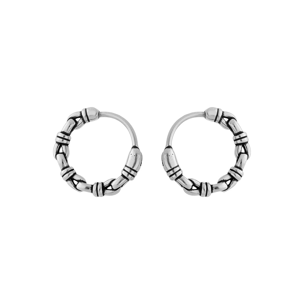 Cr�oles en acier patin� balinaises avec motifs crois�s - Vue 1