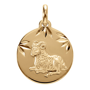 Pendentif en vermeil m�daille 15mm diamant�e zodiaque b�lier