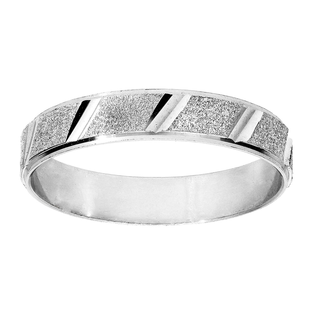 Alliance en argent rhodié granité et diamantée biais largeur 4mm