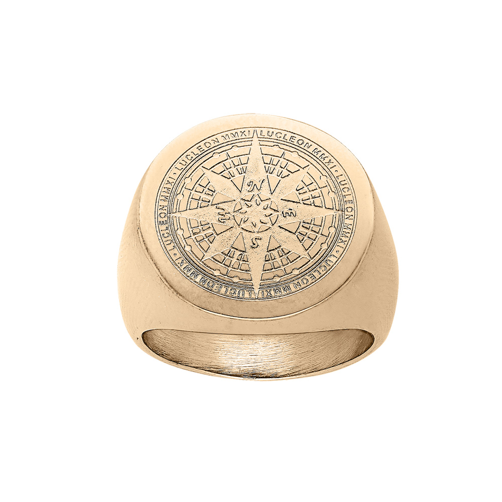 Chevalière en acier et PVD jaune ronde motif boussole nautique