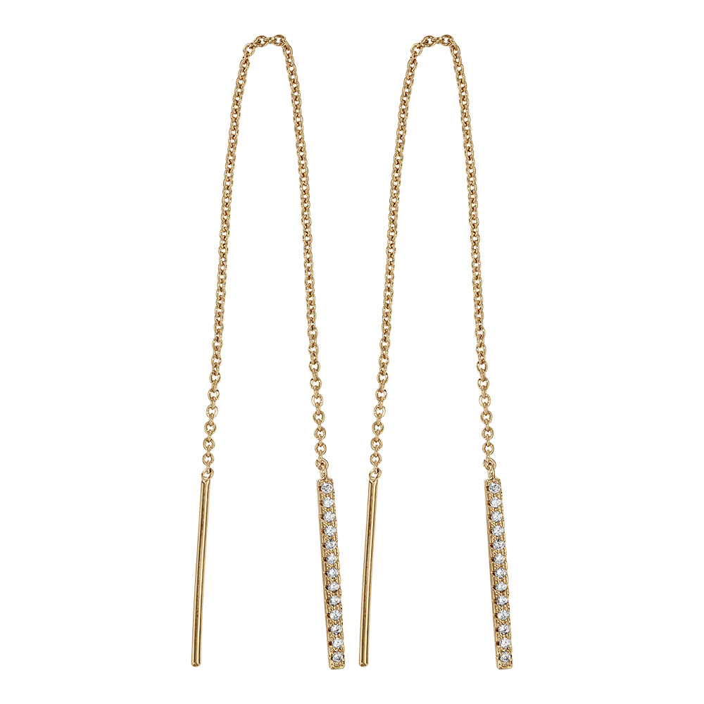 Boucles d'oreilles passantes en plaqué or chaînette avec 1 bâton orné d'oxydes blancs sertis à 1 extrémité et 1 baguette lisse à l'autre