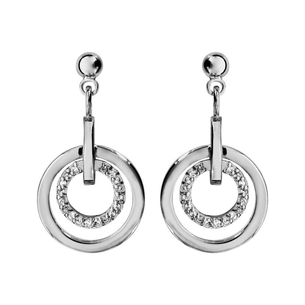 Boucles d’oreilles pendantes en argent rhodié barrette retenant 1 anneau lisse et 1 anneau orné d’oxydes blancs et fermoir poussette
