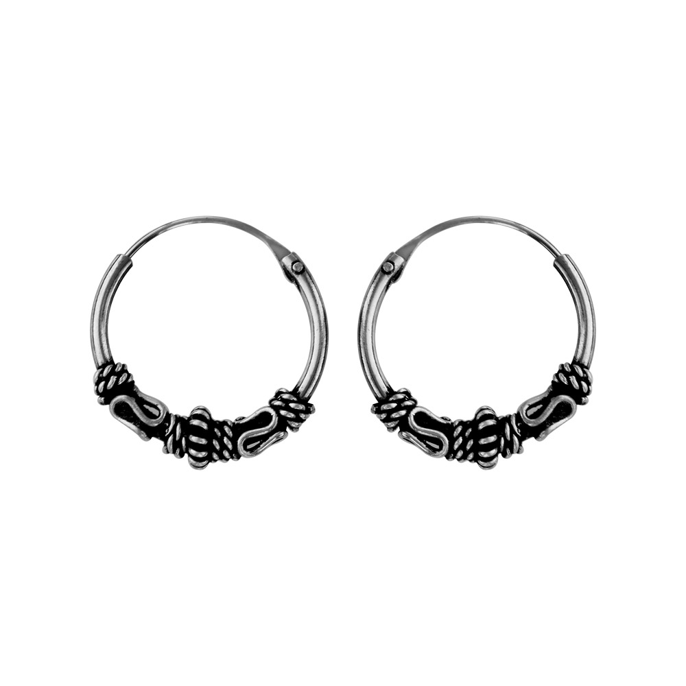 Créoles en argent patiné balinaises avec motifs enroulés, striés et serpentins