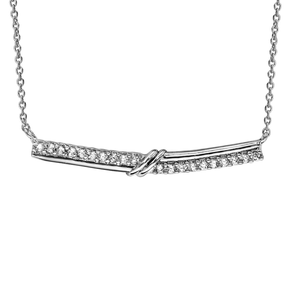 Collier en argent rhodié chaîne avec pendentif 2 demi-rails d’oxydes blancs sertis en décalé avec partie lisse et 2 petits traits au croisement – longueur 40cm + 4cm de rallonge