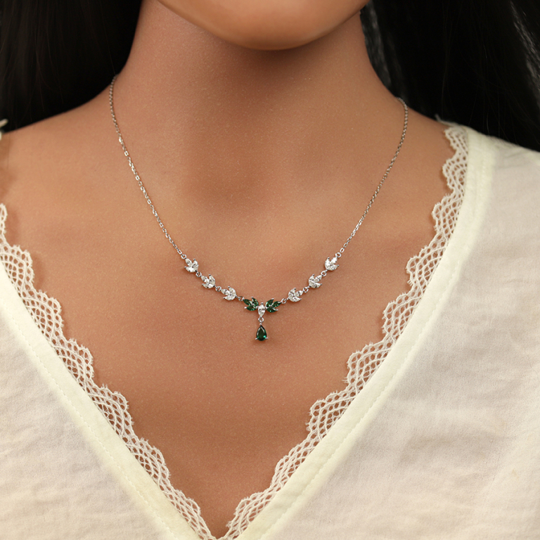 Collier en argent rhodi� avec oxydes vert et blanc - 42+3cm - Vue 20