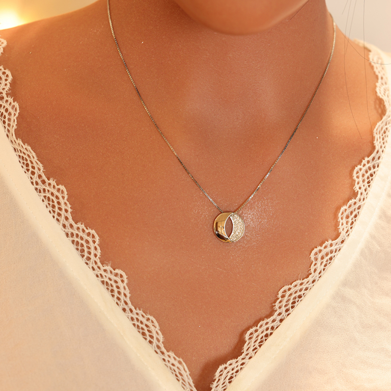 Collier en argent rhodi chane avec pendentif oval moiti lisse et moiti avec oxydes blancs sertis 42+3cm - Vue 20