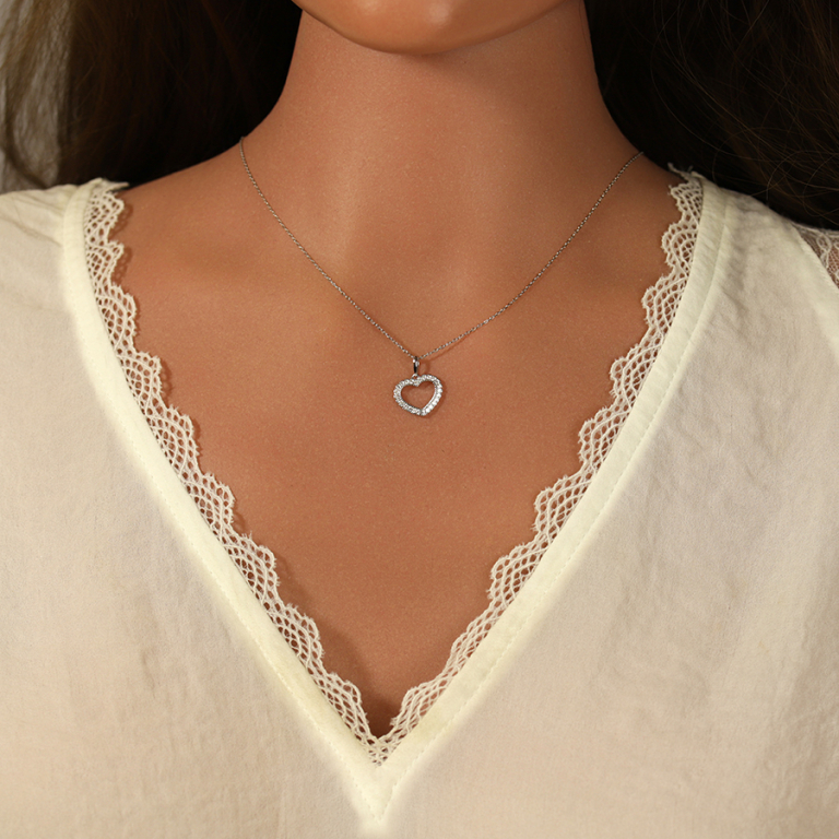 Collier en argent rhodi coeur avec contour d\'oxydes blancs - 38+5cm - Vue 20