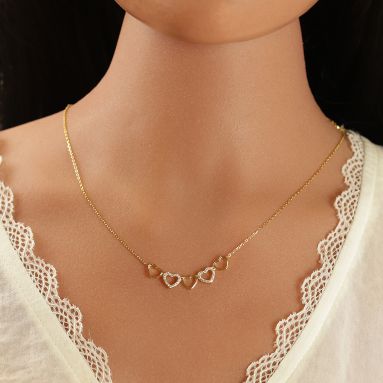 Collier en argent dor multi avec coeurs lisses et et deux c oeurs orns d\'oxydes blancs sertis - 40+3cm - Vue 20