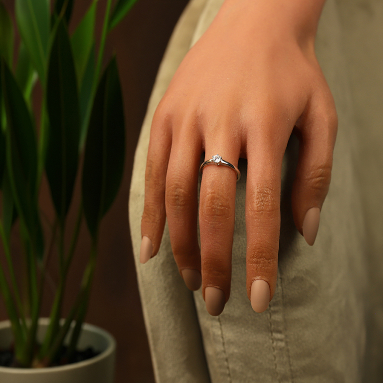 Bague en argent rhodi� solitaire rond oxyde blanc serti 4mm - Vue 20