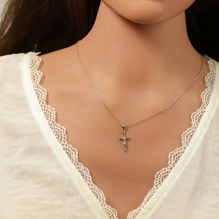 Pendentif en argent rhodié jésus sur croix 20mm x 10mm - Vue 20