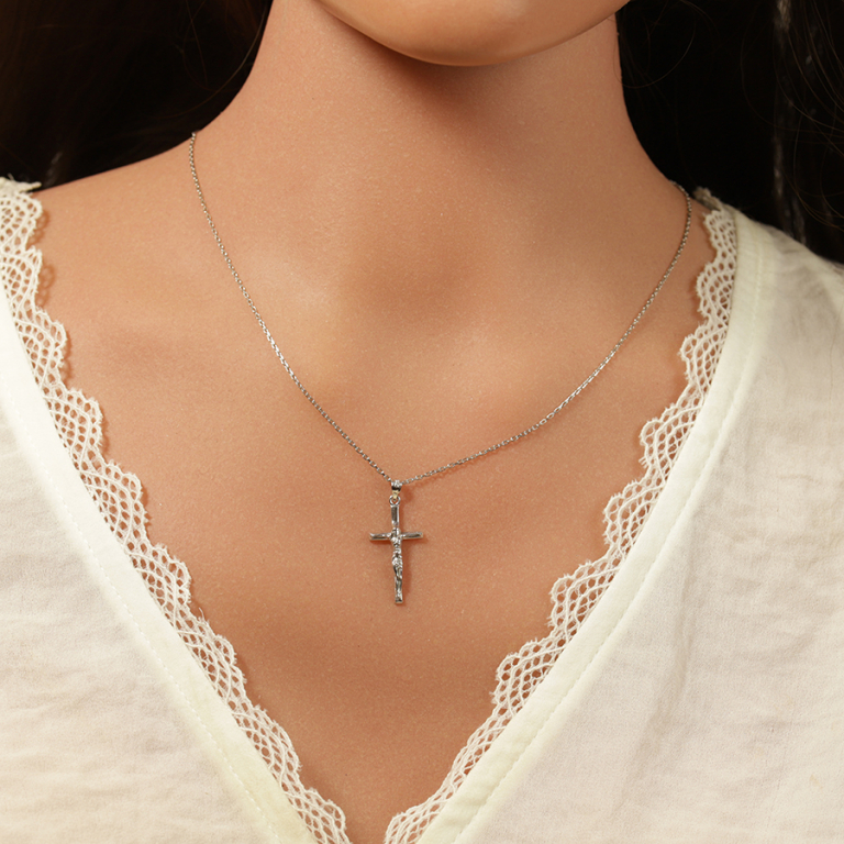 Pendentif en argent rhodié jésus sur croix 22mm x 12mm - Vue 20