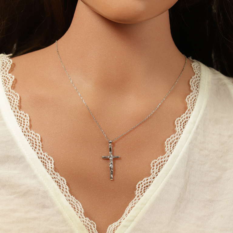 Pendentif en argent rhodié jésus sur croix 30mm x 15mm - Vue 20