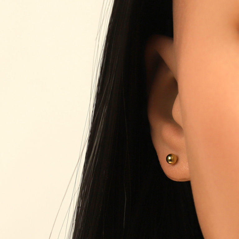 Boucles d\'oreille tige en acier dor� boule 4mm - Vue 20