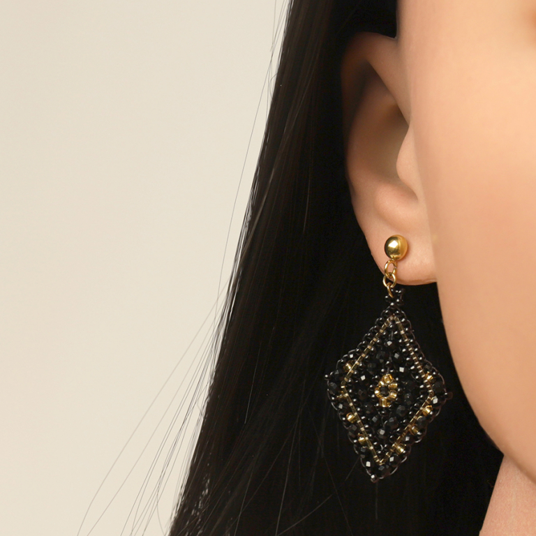 Boucles d\'oreille boh�me en acier dor� forme losange noir - Vue 20