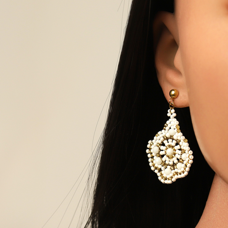 Boucles d\'oreille boh�me en acier dor� forme losange blanc - Vue 20