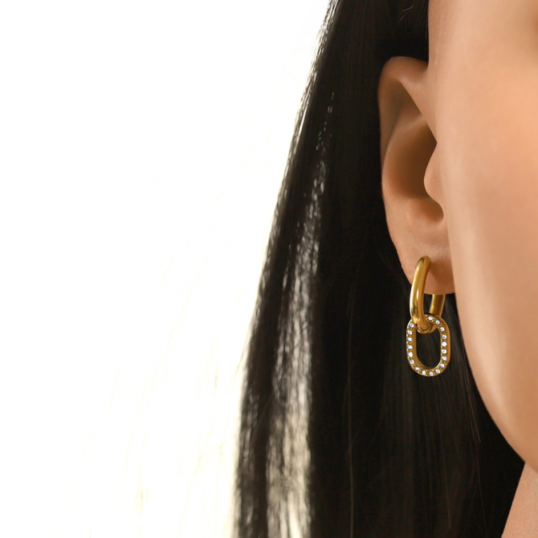 Boucles d\'oreille en acier dor� cr�oles avec pendentif oval pav� d\'oxydes sertis - Vue 20