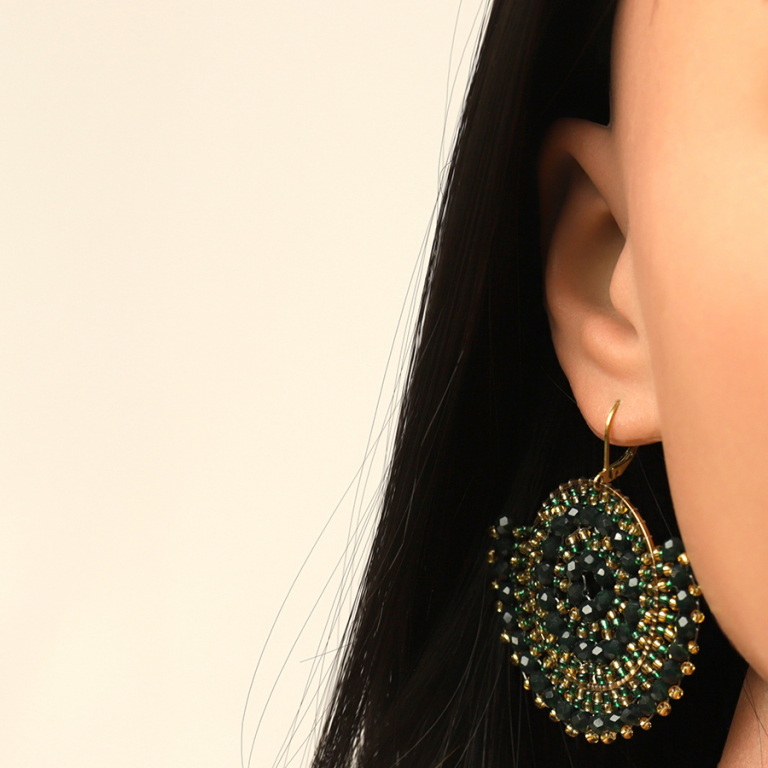 Boucles d\'oreille cr�oles boh�me en acier  dor� perles vertes et dor�es - dormeuse - Vue 20