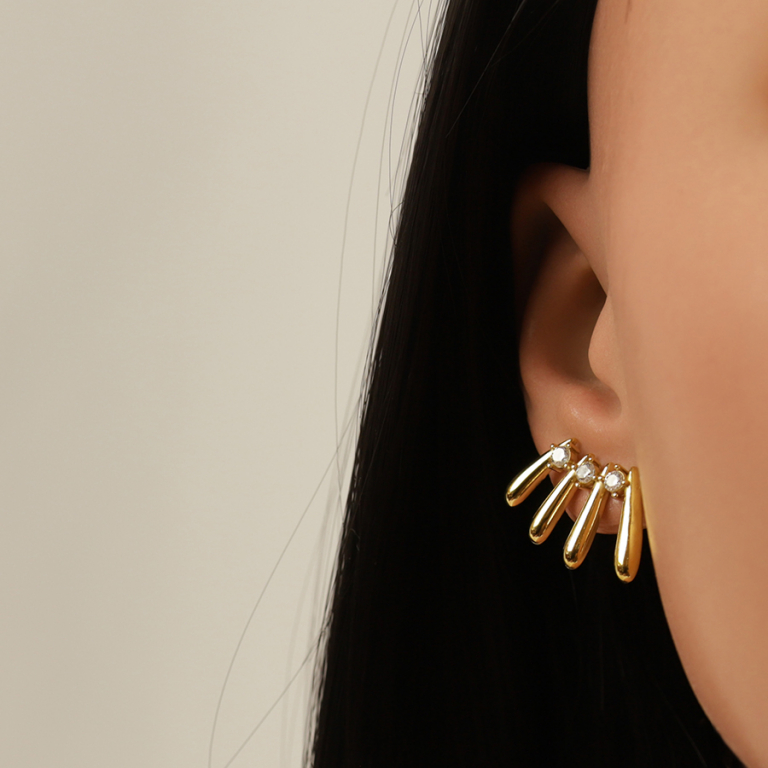 Boucles d\'oreille tige en acier dor� quatre gouttes et oxydes blancs - Vue 20