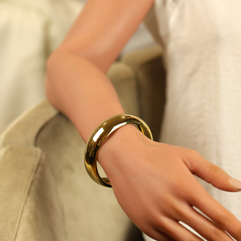 Bracelet en acier dor demi jonc largeur 19mm -diamtre 64mm - Vue 20