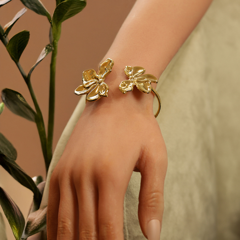 Bracelet en acier dor� rigide double fleur - 40x26mm - Vue 20