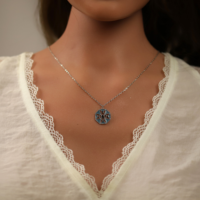 Collier en acier avec pendentif résine bleue et oxydes blancs 40+5cm - Vue 20