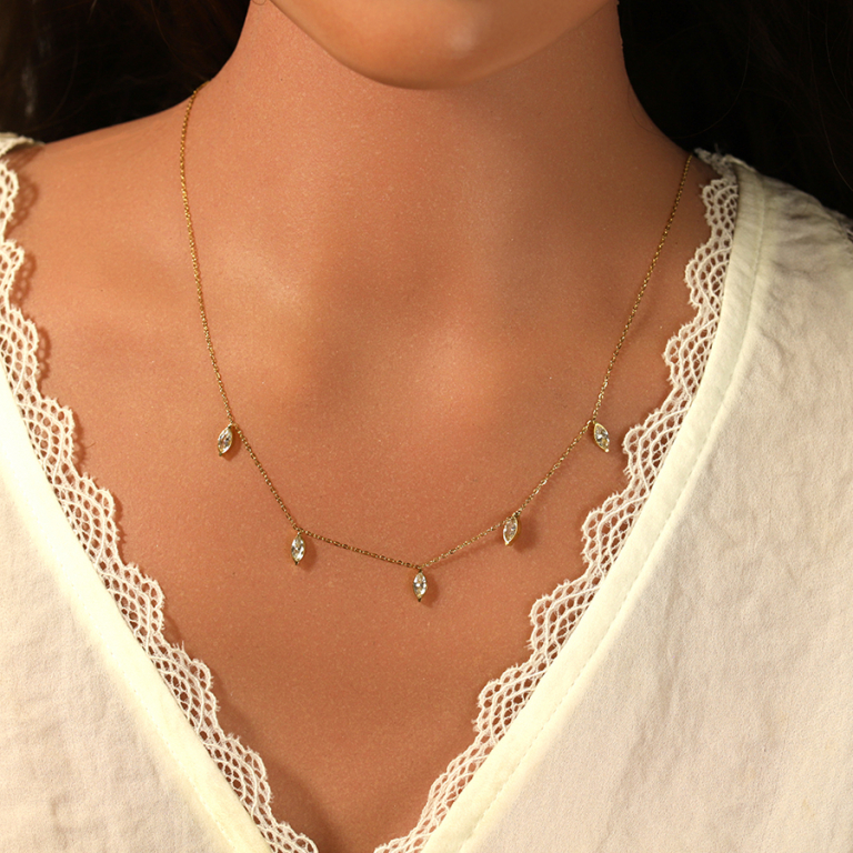 Collier en acier dor avec pampilles d\' oxydes blancs - 42+5cm - Vue 20