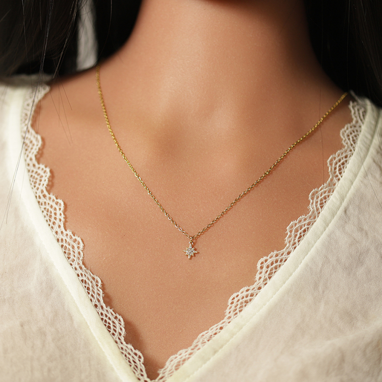 Collier en acier doré pendentif etoile d\'oxydes blancs sertis - 38+5cm - Vue 20