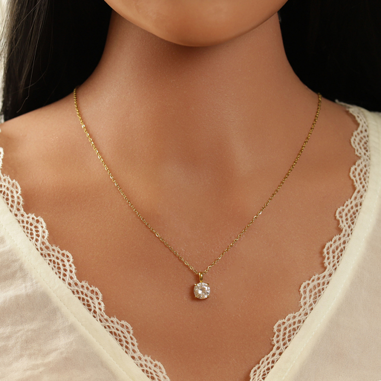 Collier en acier dor� pendentif rond avec un oxyde blanc serti  - 40+5cm - Vue 20