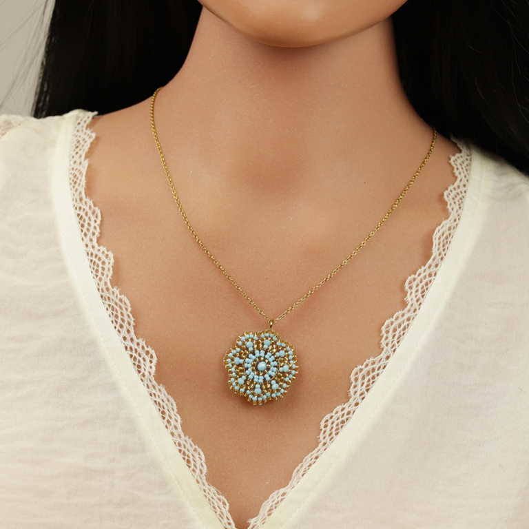 Collier en acier dor� pendentif boh�me couleur turquoise et dor�e - 42+10cm - Vue 20