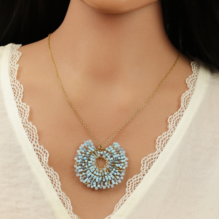 Collier en acier dor� pendentif boh�me rond perlesturquoises - 42+10cm - Vue 20