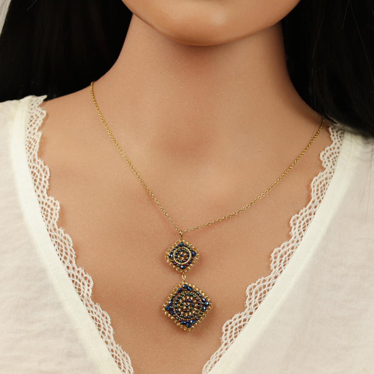 Collier en acier dor� pendentif couleur  marine - 42+10cm - Vue 20