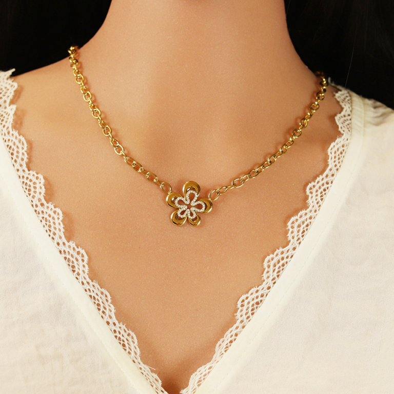 Collier en acier dor� fleur avec oxydes blancs - 38+4cm - Vue 20