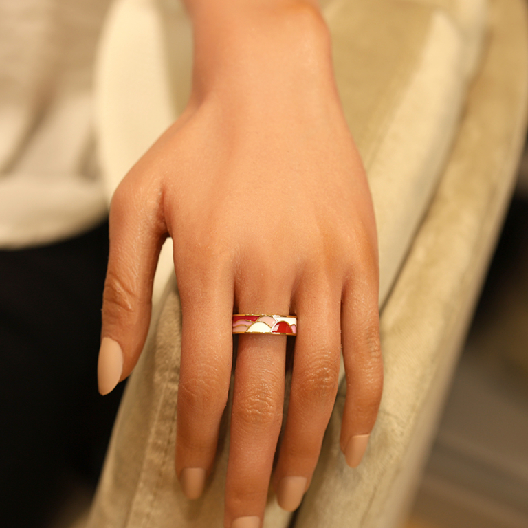 Bague Stella Mia en acier doré motif résine rouge, rose, blanc - Vue 20