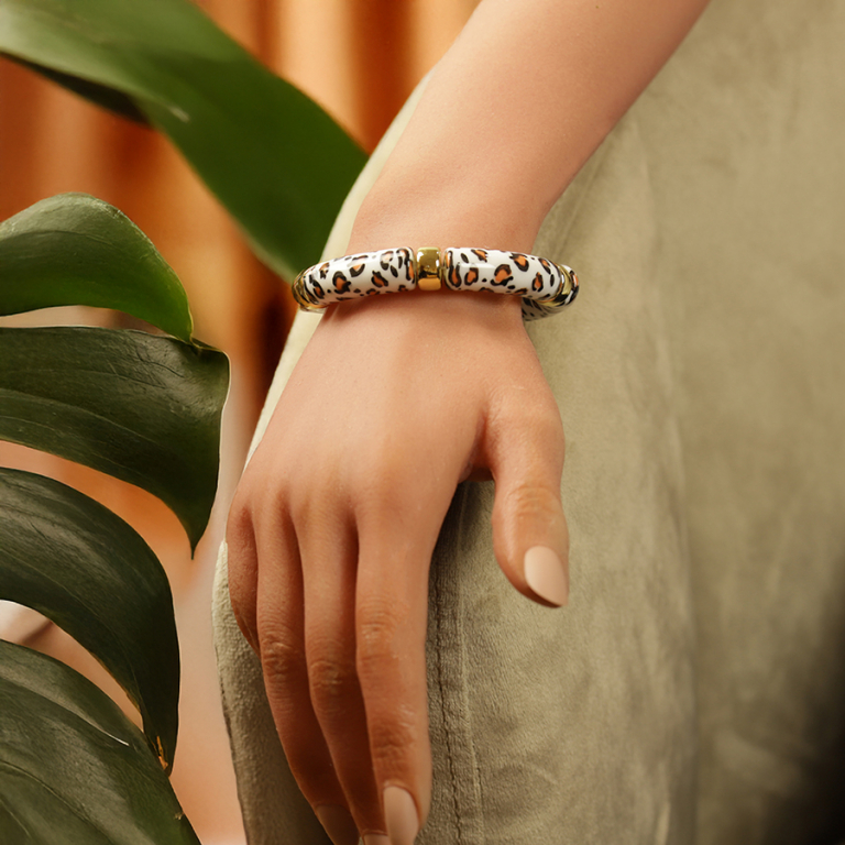 Bracelet extensible l�opard � anneaux dor�s fond blanc et tachet� orange - Vue 20