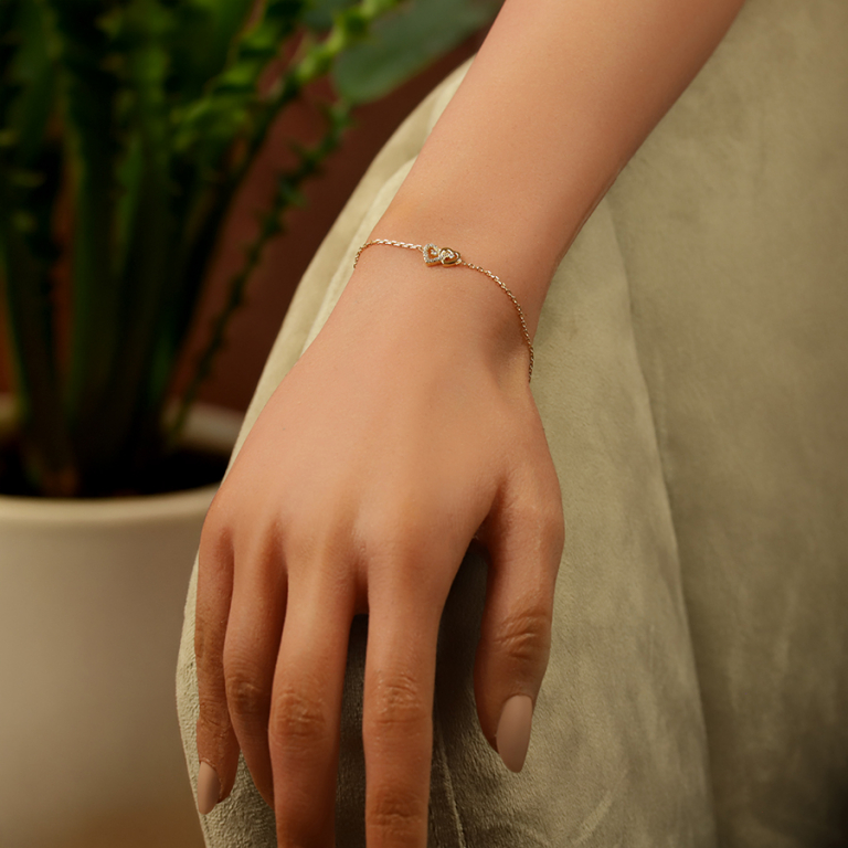 Bracelet en plaqu� or coeurs entrelac�s et oxydes blancs - 15.5+2.5cm - Vue 20