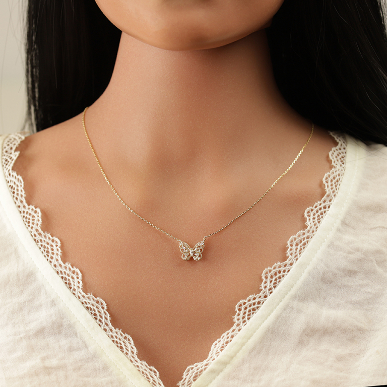 Collier en plaqu� or papillon ajour�e avec oxydes blancs - 42+3cm - Vue 20